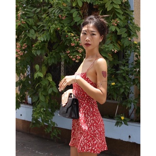 Váy ngắn hai dây hoa đỏ don dress | flanh