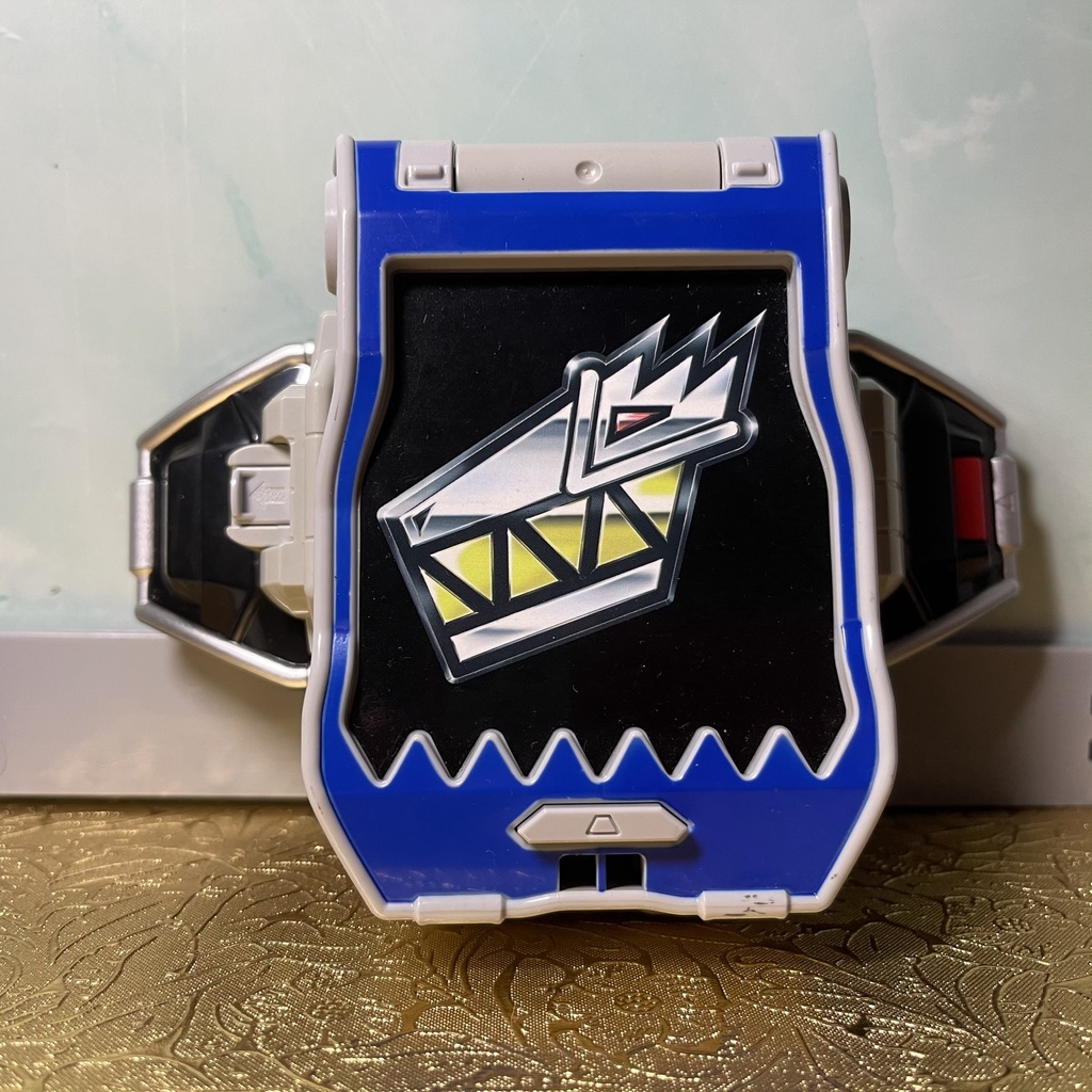 Chiến đội Kyoryuger - DX Zyuden Mobuckle Kyoryu Gold Ver - Zyuden Sentai Kyoryuger Bandai