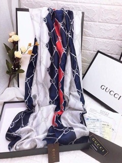 Khăn lụa Gucci cao cấp