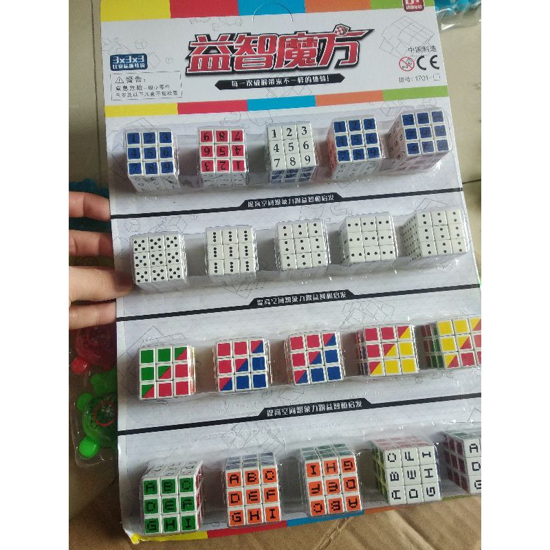 Vỉ rubik 20 cái nhìu hình siêu đẹp của bé