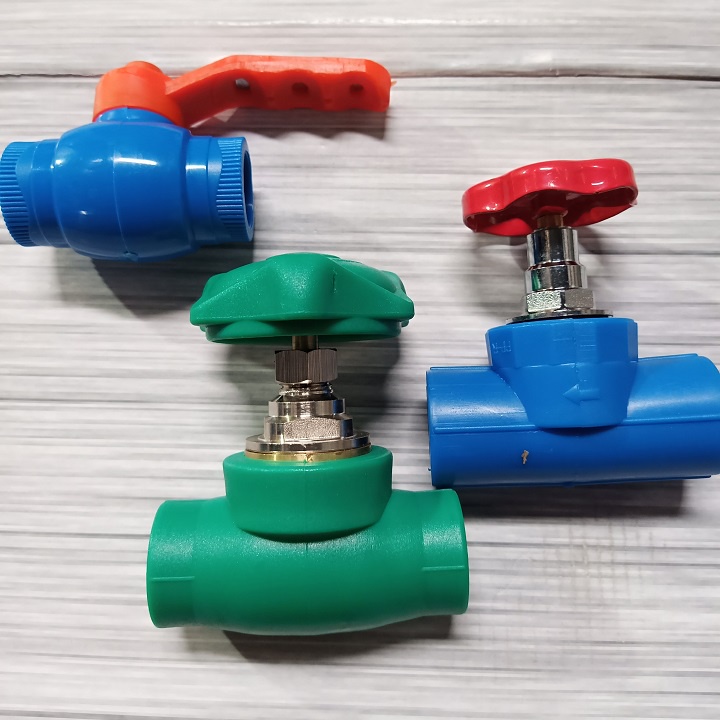 Van Ống Nhiệt PPR 25, Khóa Nước Nóng Nối Ống Phi 25 Các Loại Chọn Lựa