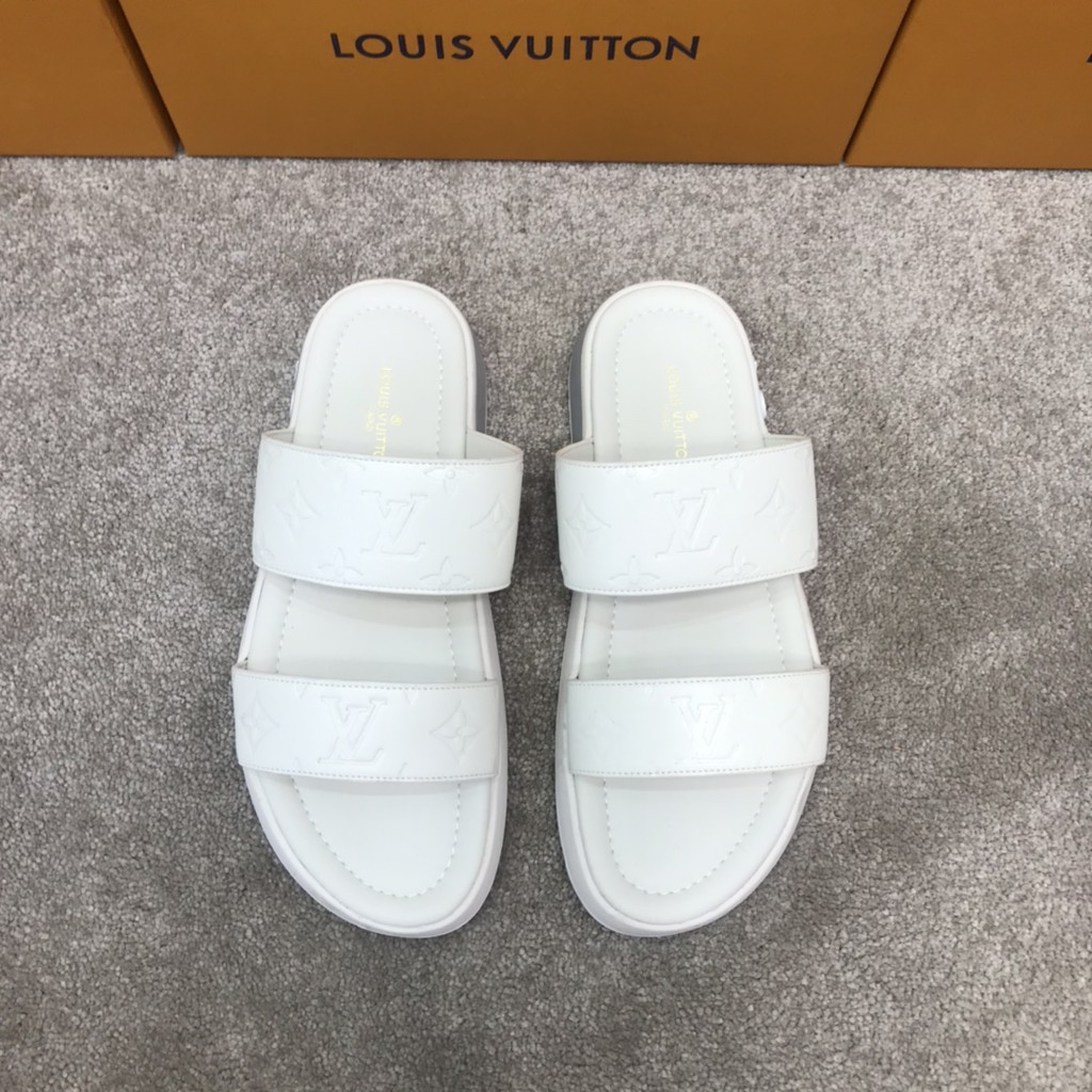 bộ sưu tập dép nam da thật Louis Vuitton LV thiết kế trẻ trung và năng động