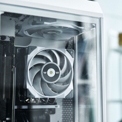 Quạt tản nhiệt Thermaltake ToughFan 12 White Hàng chính hãng