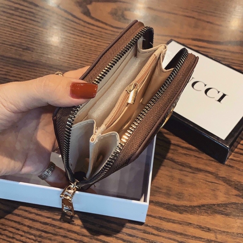 Ví gc cầm tay gc fullbox về 2 size 20 và 12cm
