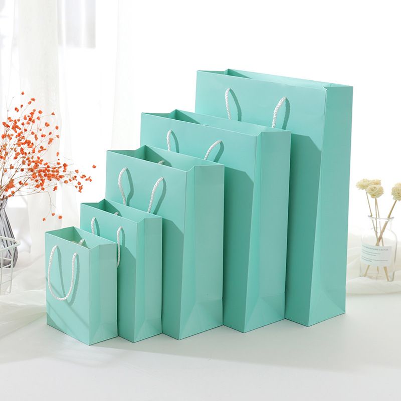 Túi giấy đựng quà tặng quần áo mỹ phẩm cao cấp màu xanh lam Tiffany Giadung_10k