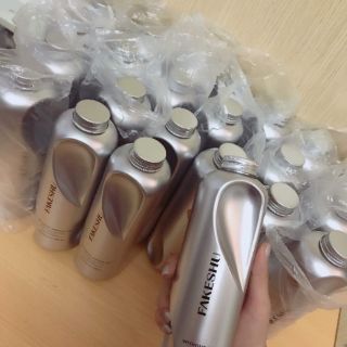 Ủ tóc FakeShu