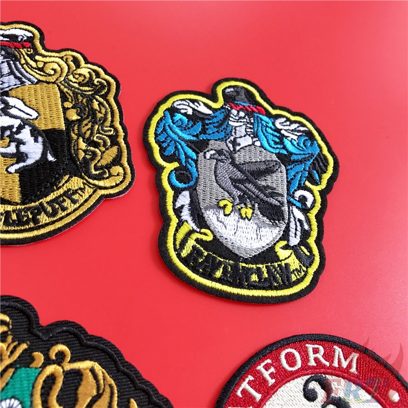 Miếng Ủi Quần Áo Hình Chủ Đề Về Harry Potter Độc Đáo Đẹp Mắt