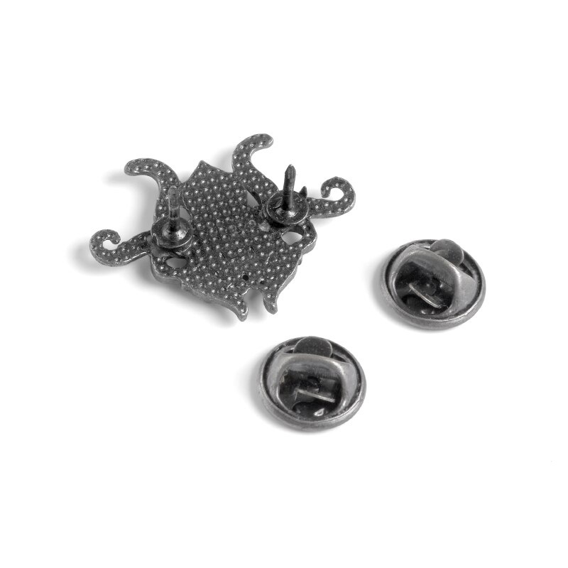 Huy hiệu cài áo hình bạch tuộc trong game Lovecraft