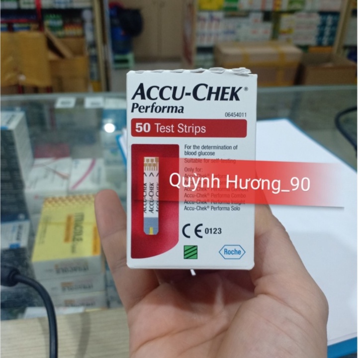 Que thử đường huyết ACCU-CHEK Performa hộp 50 que