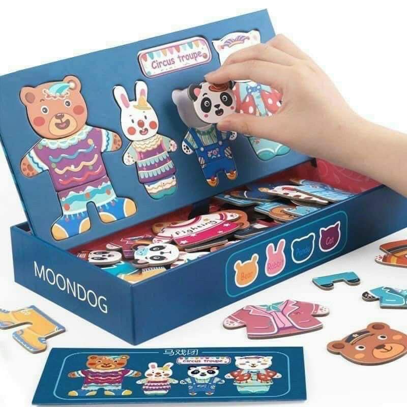 Hộp đồ chơi xếp hình gia đình gấu có nam châm cho bé