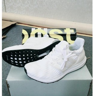 Giầy ultral boost 4.0