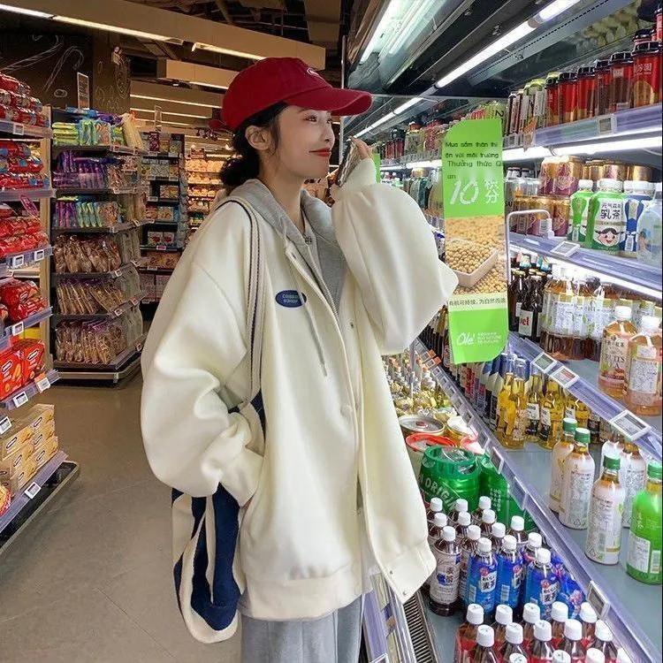 Áo Khoác Giả Hai Lớp Có Mũ Trùm Phong Cách Thu Đông Mới Cho Nữ