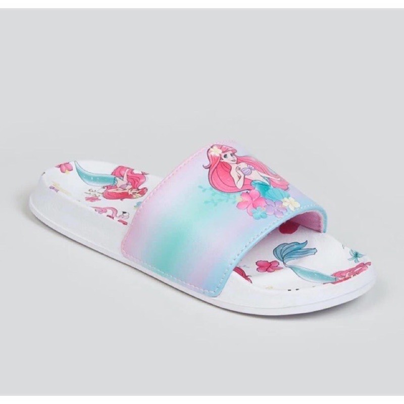 Dép hoạ tiết cho bé gái siêu xinh săn sale UK size 36