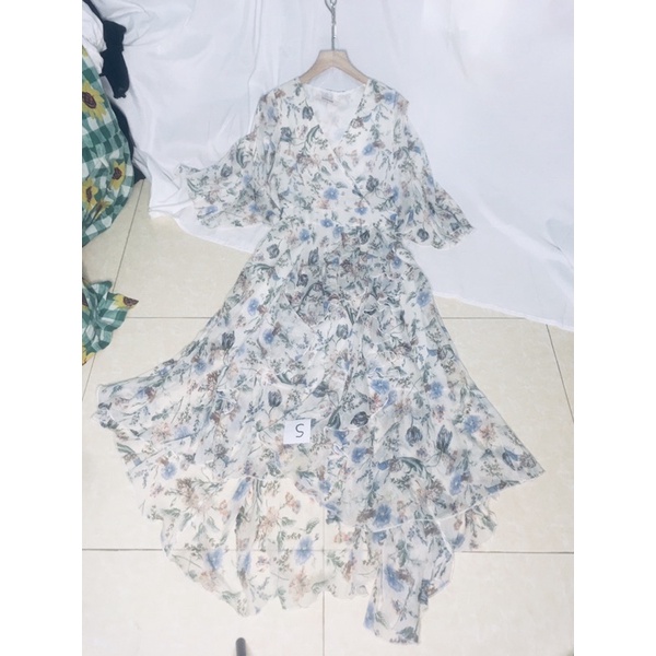 Đầm hoa von tơ hàng si tuyển tay loe xẻ điệu đà size s