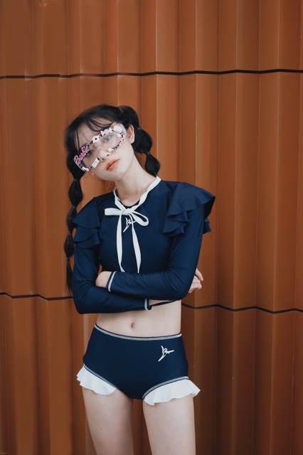 [Mã FASHIONHABS1 giảm 15% đơn 300k] SWIMWEAR 2 mảnh navy | BigBuy360 - bigbuy360.vn