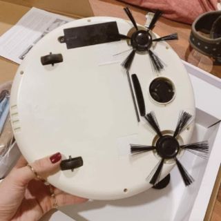 Rôbot hút bụi lau nhà mini