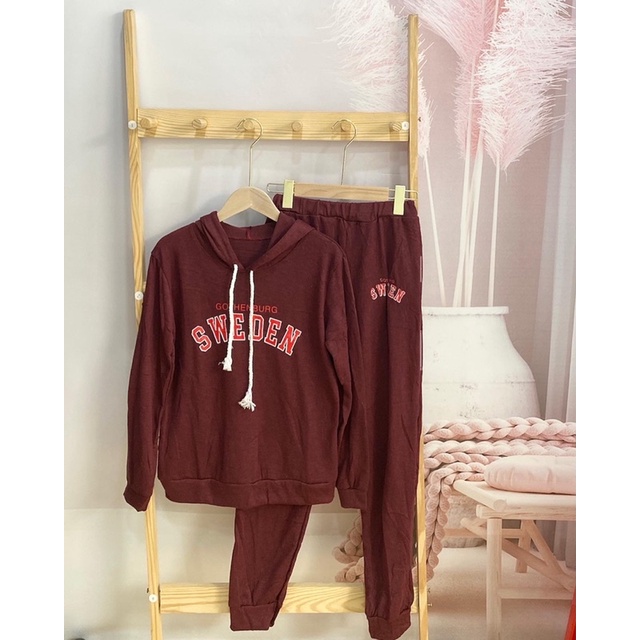bộ set thể thao có nón