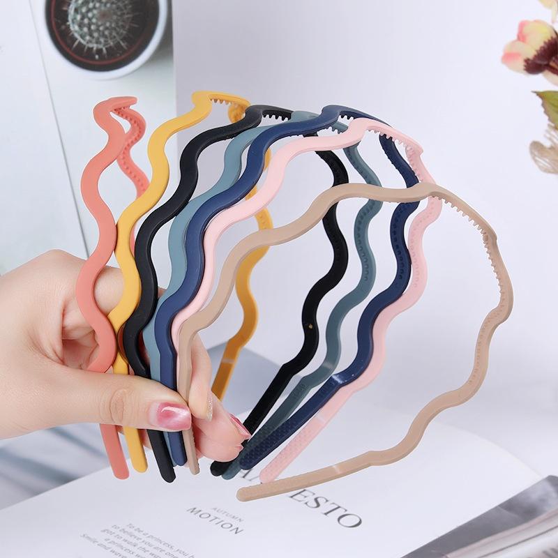 Băng Đô Cài Tóc Bằng Nhựa Mỏng Chống Trượt Màu Sắc Đơn Giản Cho Nữ