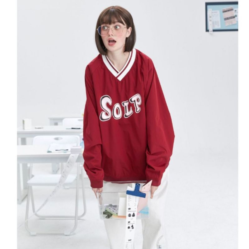 Áo nỉ thời trang của nữ cổ V nỉ mỏng áo sweater đỏ cá tính in chữ SOLP ulzzang style có size