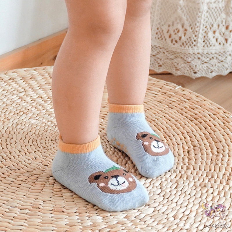 Vớ Chống Trượt Chống Rơi In Họa Tiết Hoạt Hình Phong Cách Hàn Quốc Cho Bé Trai Và Gái