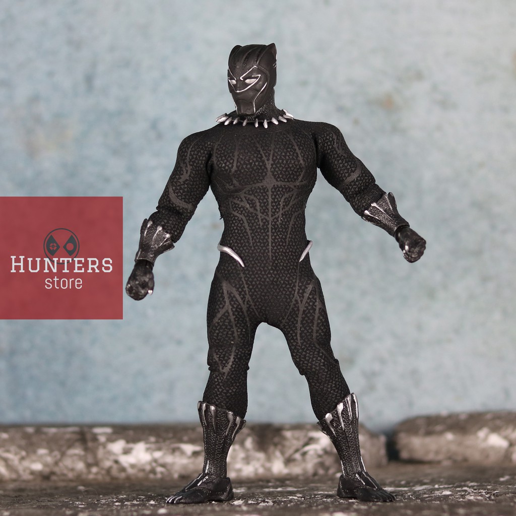 Mô hình Black Panther Mezco