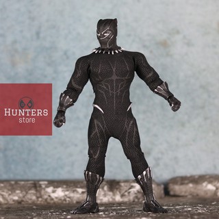 Mô hình Black Panther Mezco