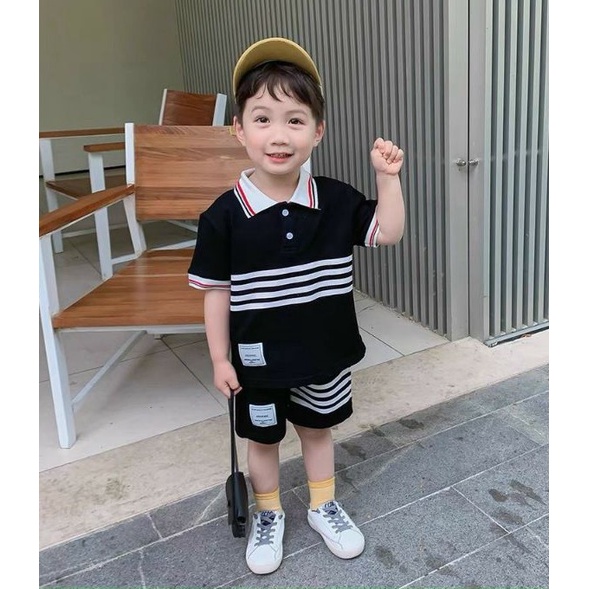Bộ quần áo bé trai Hàn Quốc, Set Áo Polo và Quần short 4 vạch kẻ ngang công tử cho bé từ 7 đến 18 kg