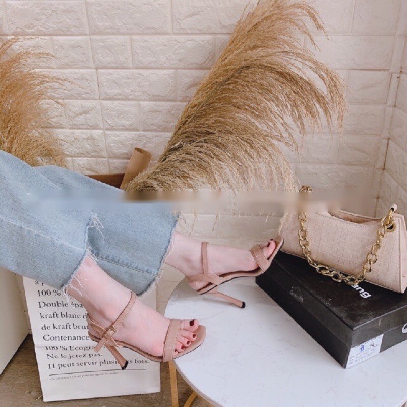 Giày sandal cao gót quai ngang da bóng gót nhọn mới hàng vnxk đẹp