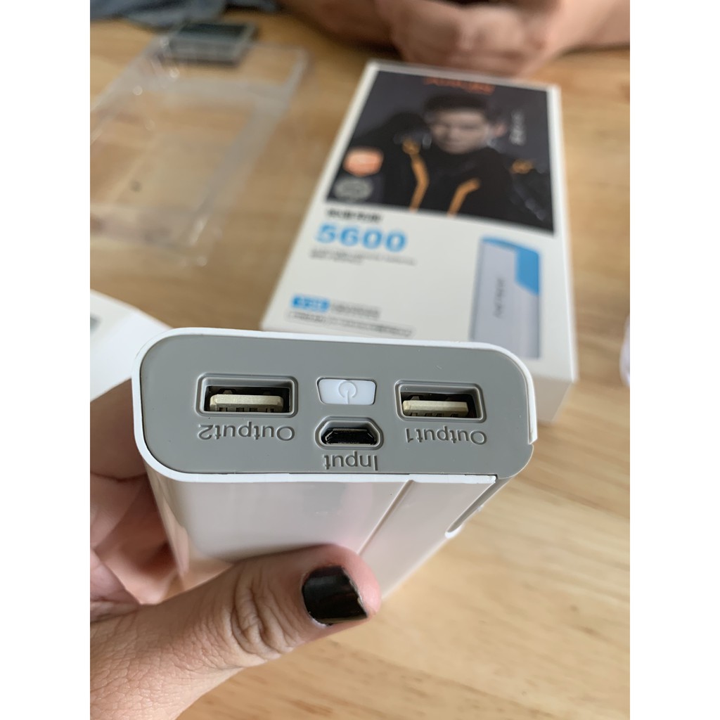 Pin Sạc Dự Phòng ARUN Y39s 8400 mAh - Hàng Nhập Khẩu