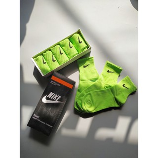 tất/vớ nike