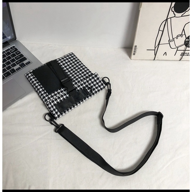 Túi đeo chéo canvas mini thời trang cho nam