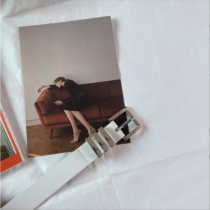 Thắt lưng da, Dây nịt đục lỗ nam nữ trẻ trung màu đen trắng trang trí dây chain pon.mens hà nội hcm