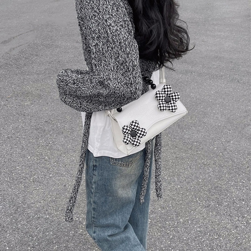 IELGY Túi Ielgy đeo vai/ cầm tay đính hoa họa tiết chìm dễ phối đồ cho nữ