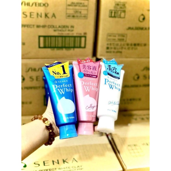 Sữa rửa mặt Senka Perfect Whip