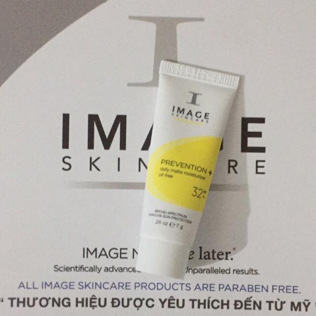 Kem chống nắng Image Skincare Prevention spf 32+ dành cho da dầu mini (7g) - Hàng chính hãng | BigBuy360 - bigbuy360.vn