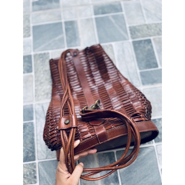Túi si da mộc đan của Ý có lỗi như hình