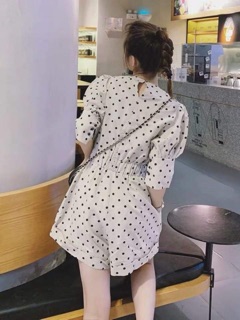 Jumpsuit Chấm Bi Hot Hít