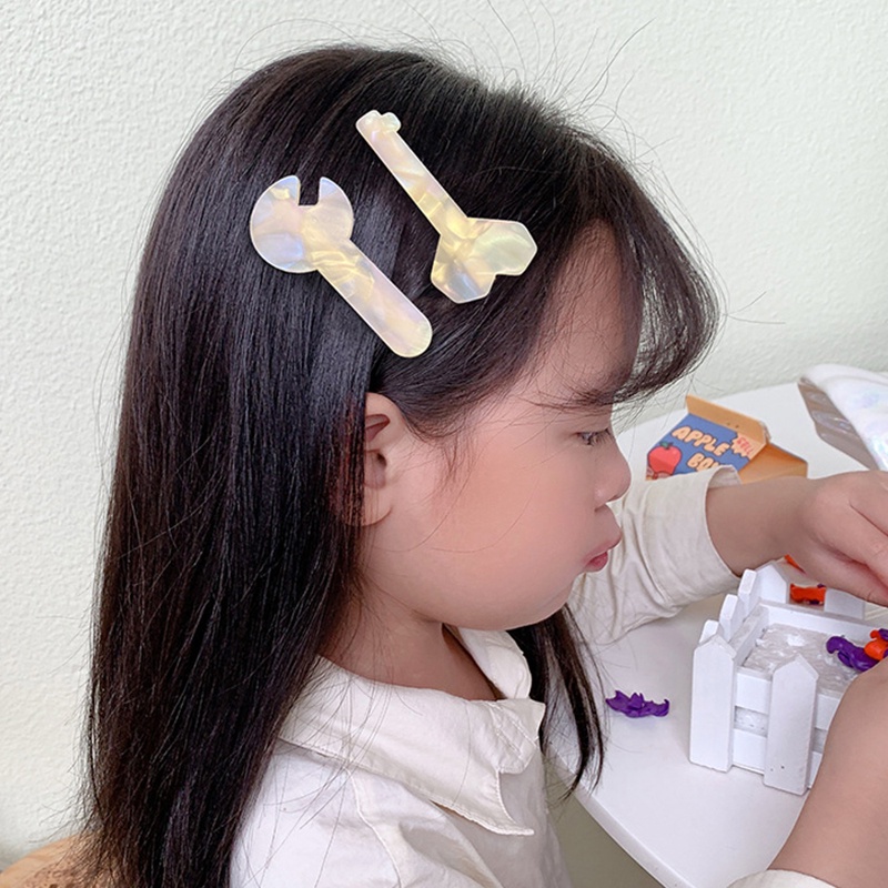 Kẹp Tóc Đính Ngọc Trai Thời Trang Xinh Xắn Cho Nữ