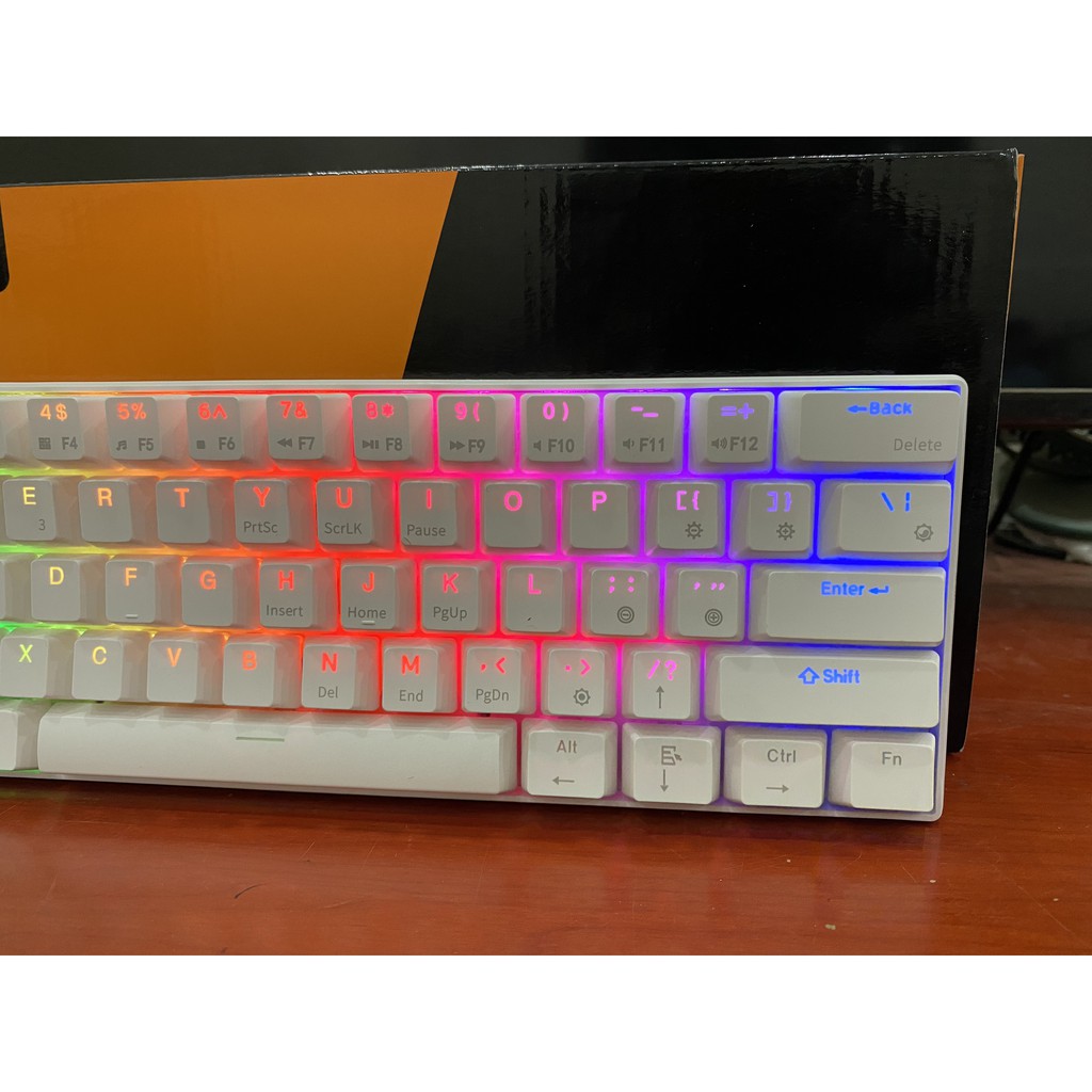 RK61 RGB HOTSWAP - Bàn phím cơ không dây mini Royal Kludge RK61 RGB kết nối Dây, Bluetooth 5.1 và Wireless 2.4G