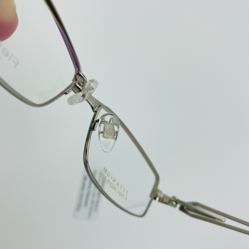 Gọng kính cận nam nữ titanium cao cấp.Kính mắt elily