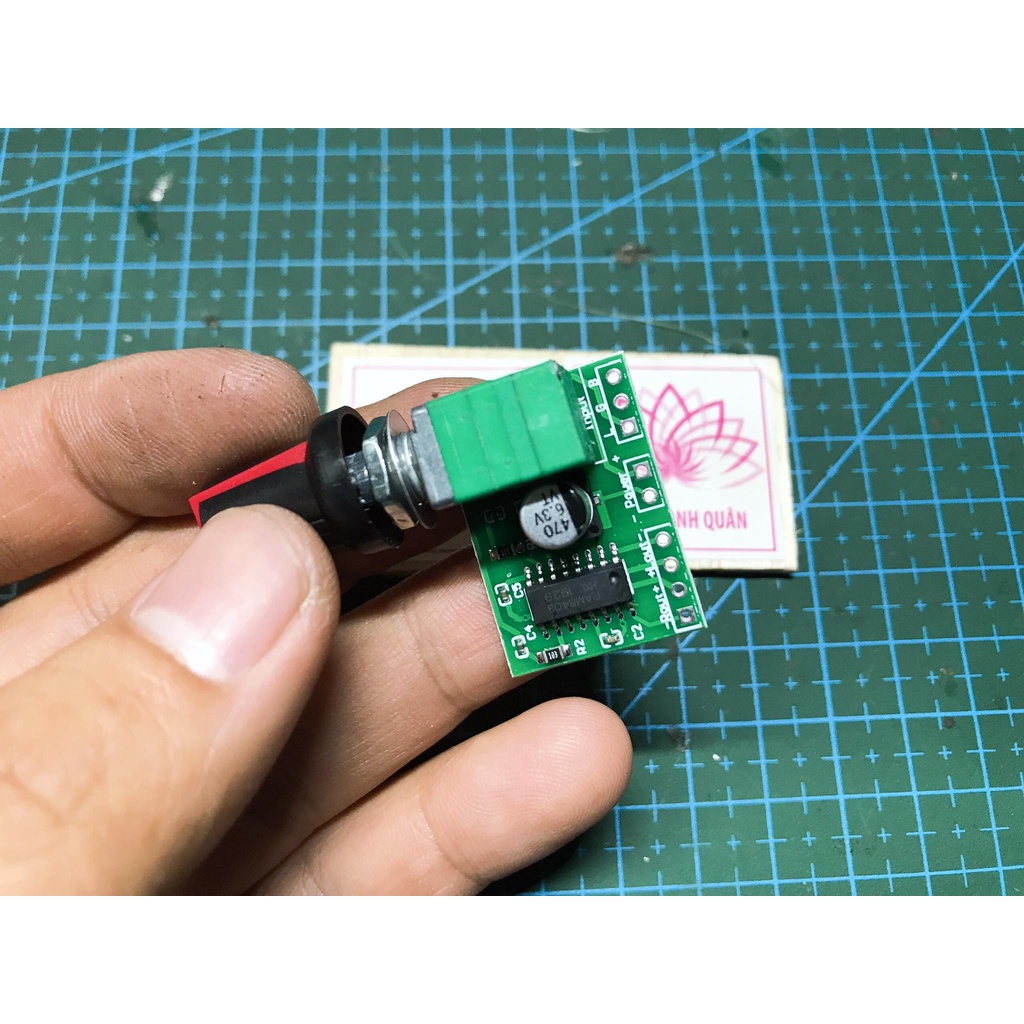 Mạch khuếch đại âm thanh PAM8403 2*3W 5v có volum