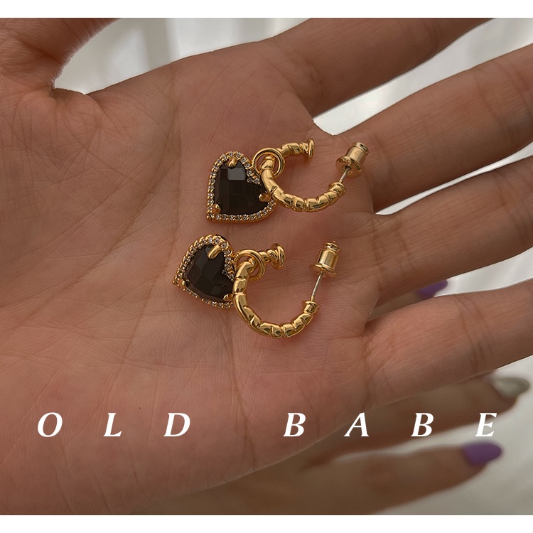 Bông Tai Hình Trái Tim Đính Đá Zircon Màu Đen Phong Cách Âu Mỹ Sang Trọng Thời Trang Cho Nữ