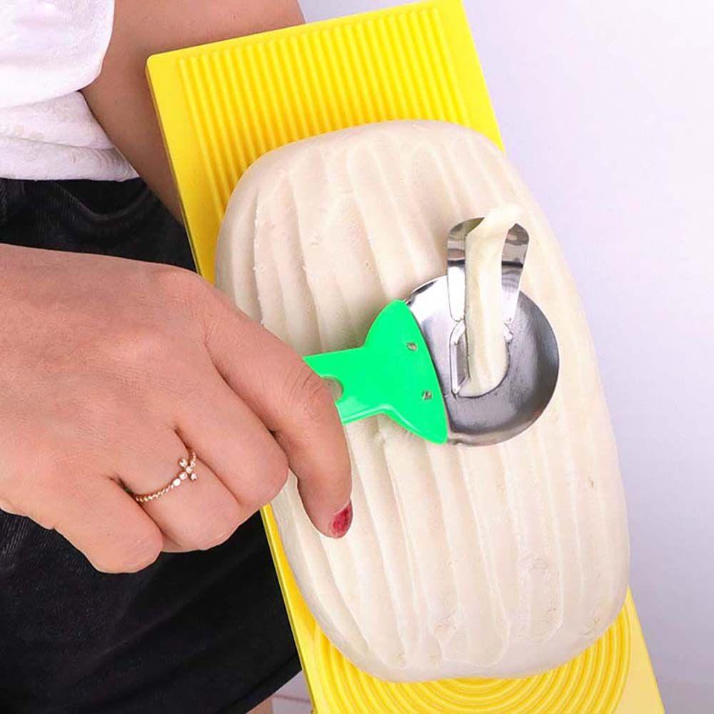 Bộ 4 Dụng Cụ Làm Mì spaghetti gnocchi Tiện Dụng Cho Nhà Bếp