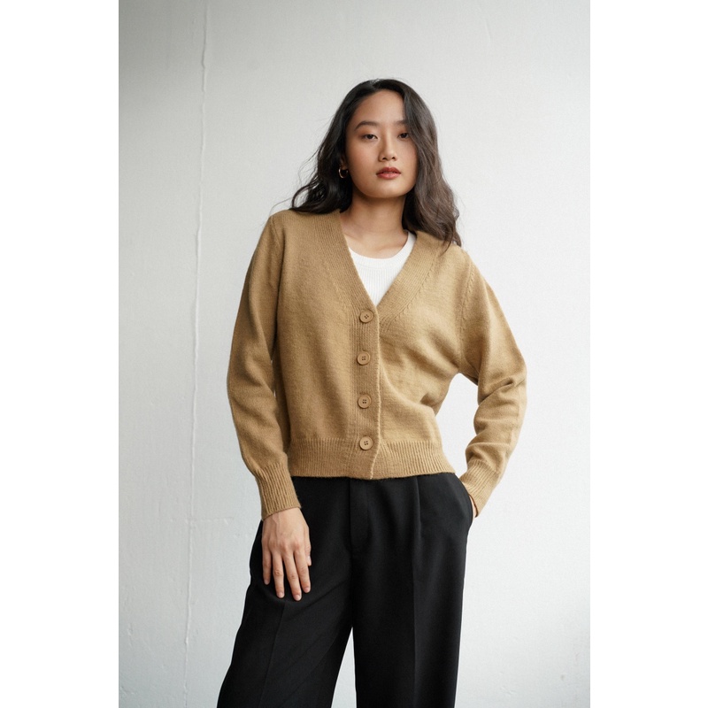 Áo khoác len cardigan nữ dáng ngắn oversize (Nâu Be)_MONOTALK T30003FB