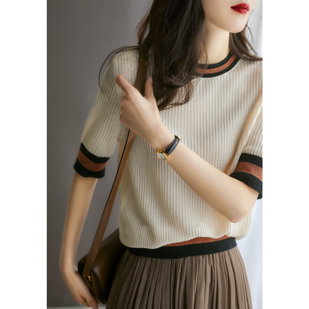 Thời Trang Áo Thun Dệt Kim Tay Ngắn In Hoa Phối Màu Tương Phản Dễ Thương