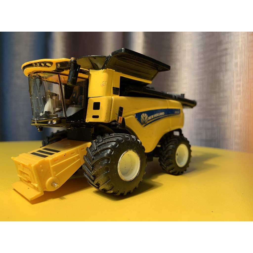 Mô hình máy gặt John Deere - Xe kim loại - Hàng sưu tầm - Tỉ lệ 1/32