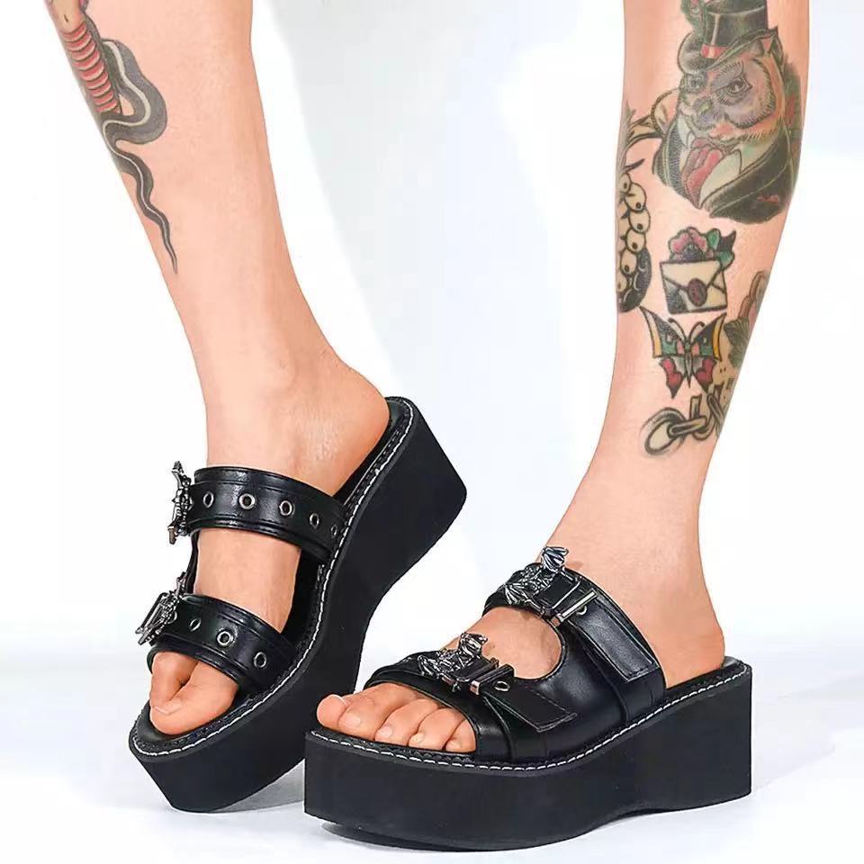 Xăng đan Đế Xuồng Dày Phong Cách Gothic Thời Trang Mùa Hè 2022 Plus Size 43 Cho Nữ