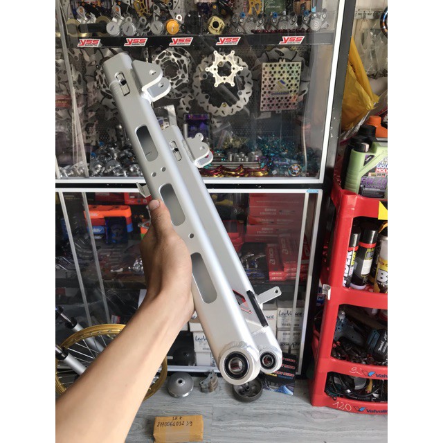 gắp nhôm nuiracing gắn cho wave 100 anpal gắp phay lỗ Rẻ Vô Địch