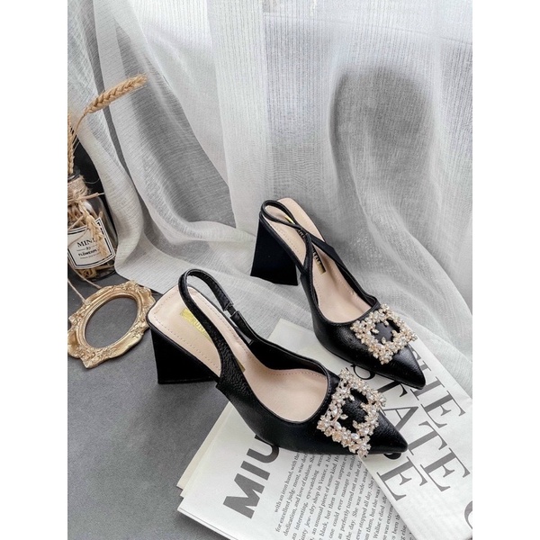 Giày sandal cao gót hoa đá vuông gót Tam giác 9p chanh xả