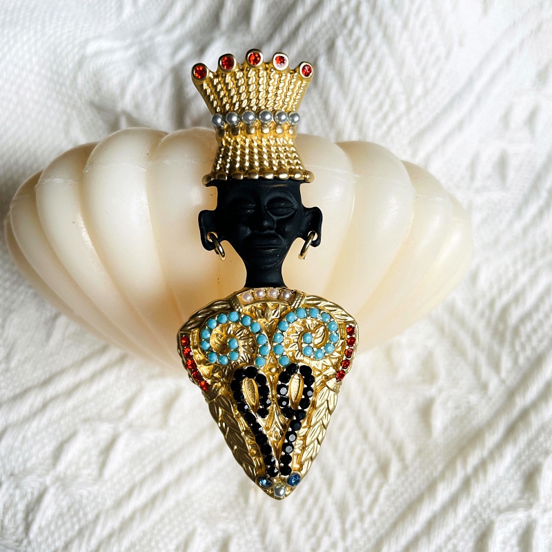 Huy Hiệu Cài Áo Phong Cách Baroque Vintage Thời Trang